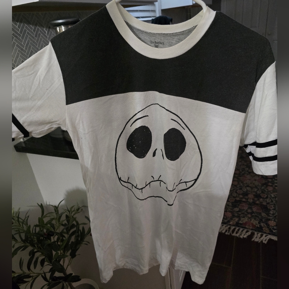 Vintage Tim Burton Nightmare Before Christmas Athletic Tee, XL, black and white